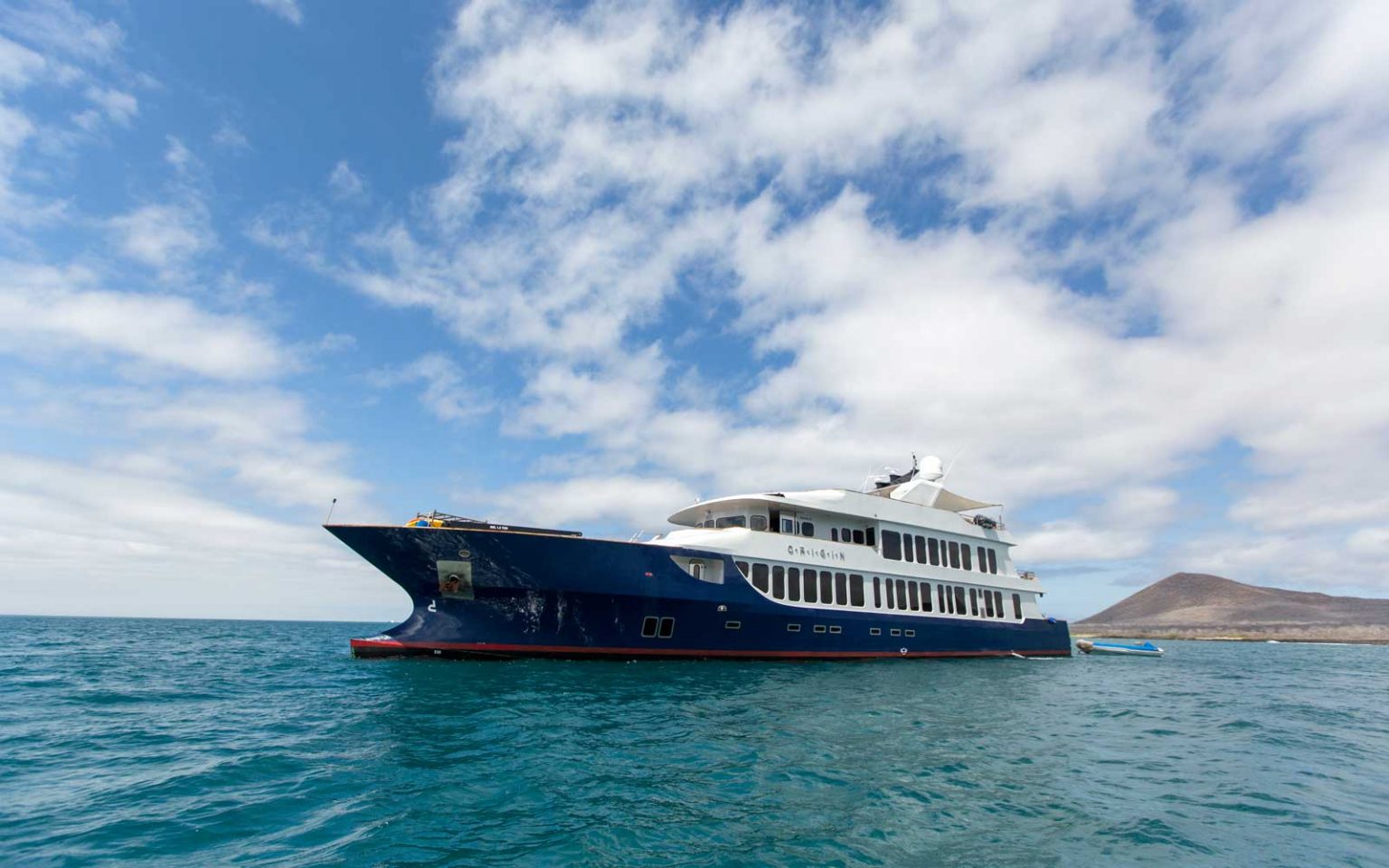 boat trip galapagos islands